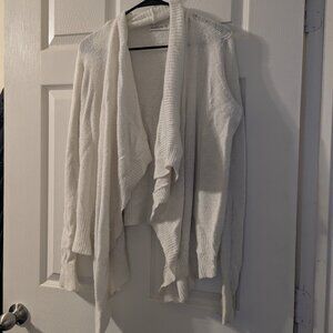 Size Medium/Large - Abercrombie & Fitch - Hi-Lo Cardigan